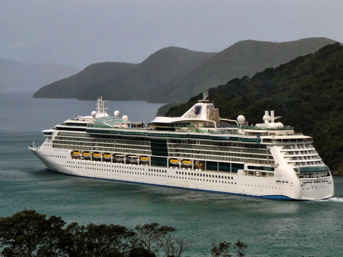 Radiance of the Seas, representative of Radiance Class